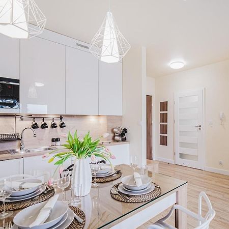Apartament Niko ทอรูน ภายนอก รูปภาพ