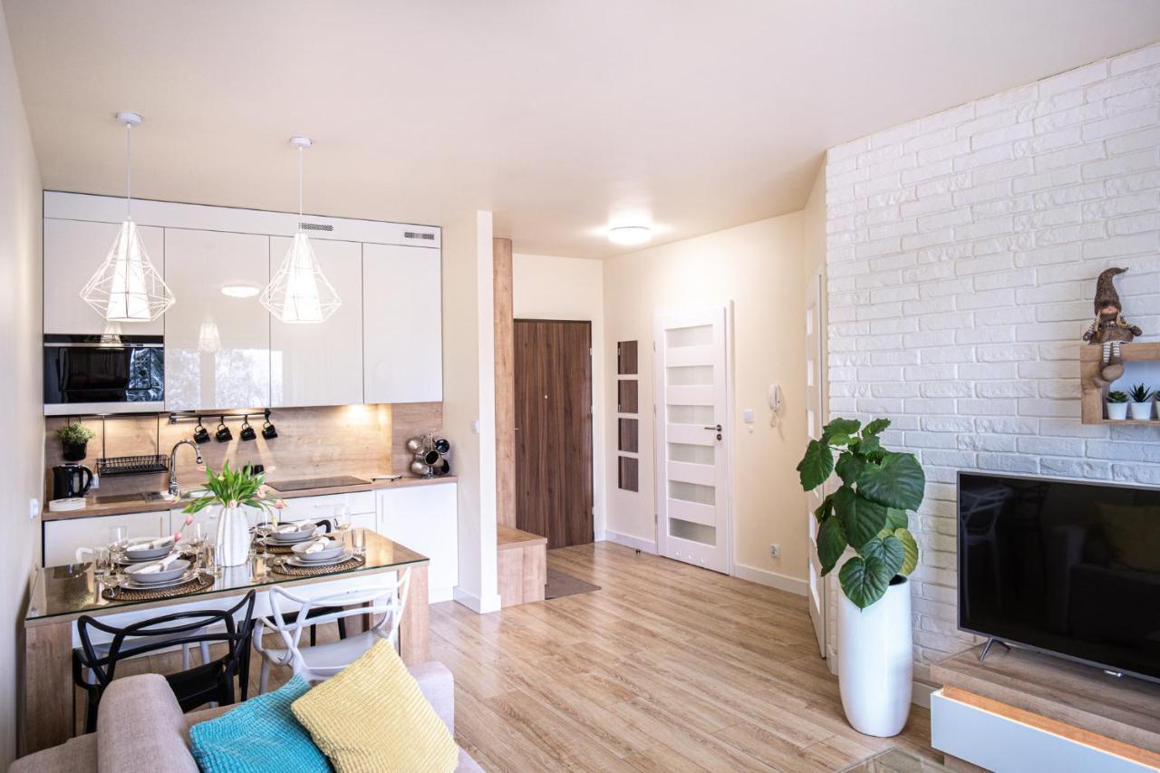 Apartament Niko ทอรูน ภายนอก รูปภาพ