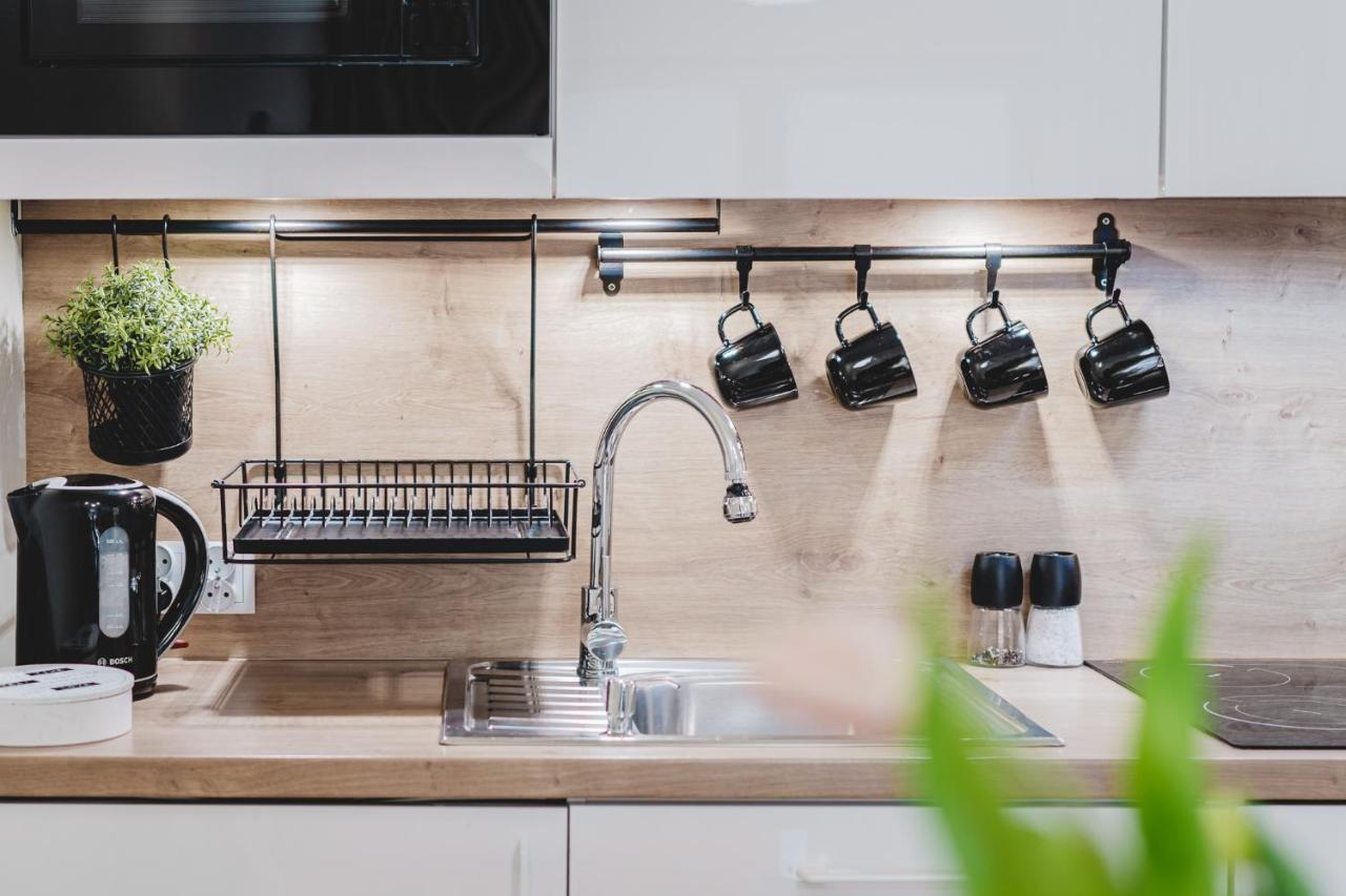 Apartament Niko ทอรูน ภายนอก รูปภาพ