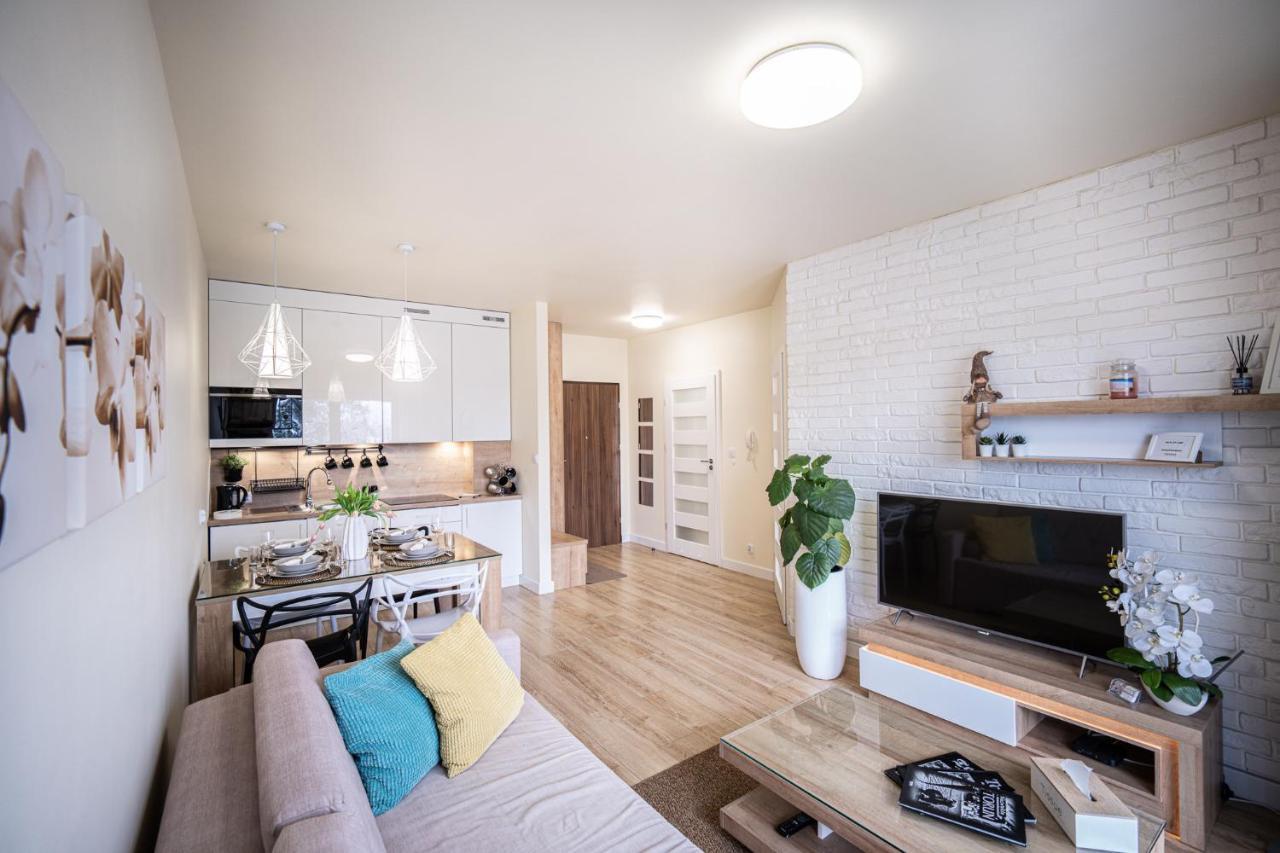 Apartament Niko ทอรูน ภายนอก รูปภาพ