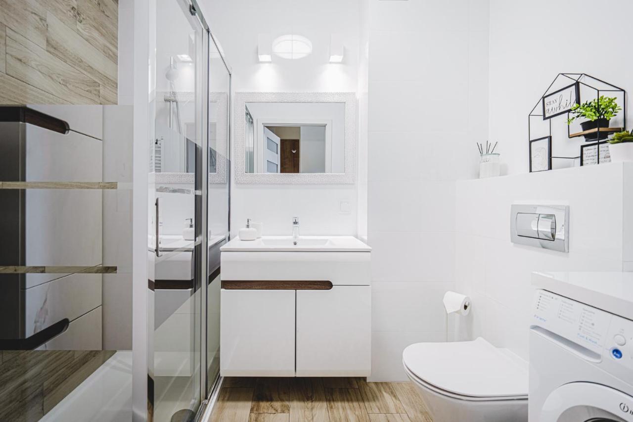 Apartament Niko ทอรูน ภายนอก รูปภาพ