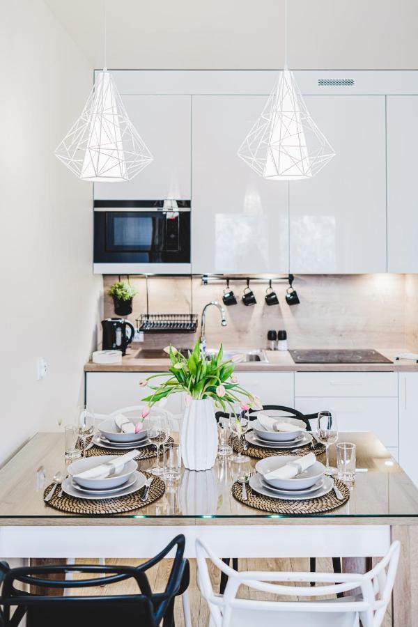 Apartament Niko ทอรูน ภายนอก รูปภาพ