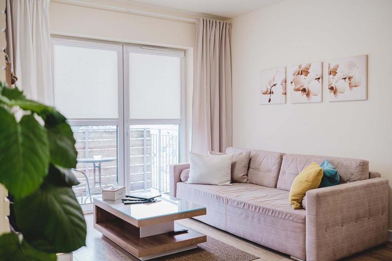 Apartament Niko ทอรูน ภายนอก รูปภาพ