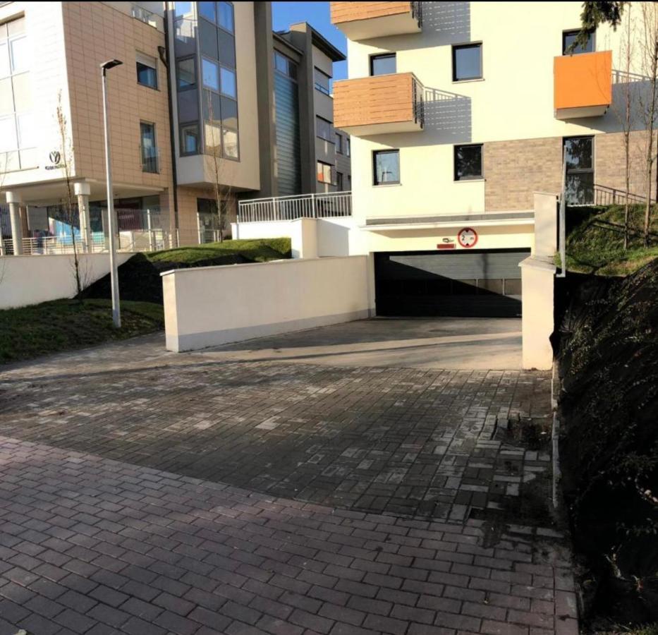 Apartament Niko ทอรูน ภายนอก รูปภาพ